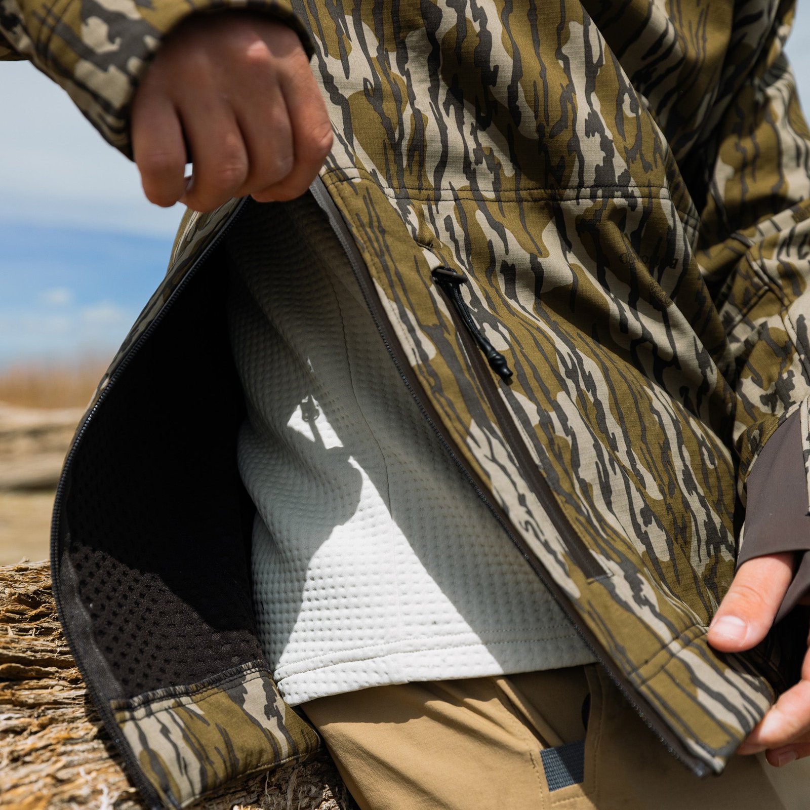Reaper Mossy Oak® Softshell Pullover